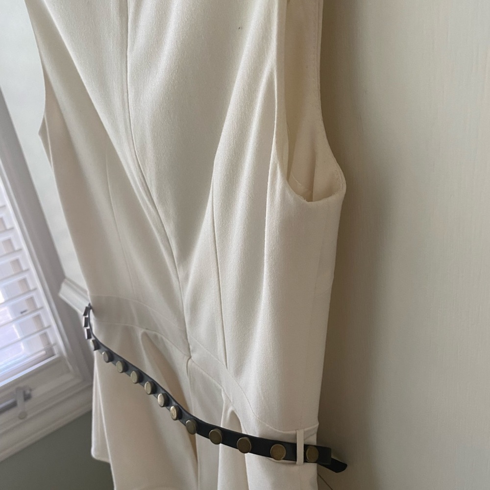 white peplum dress with belt - Picture 5 of 14